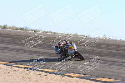 media/Nov-17-2024-CVMA (Sun) [[1fec520723]]/Race 11-Amateur Supersport Open/